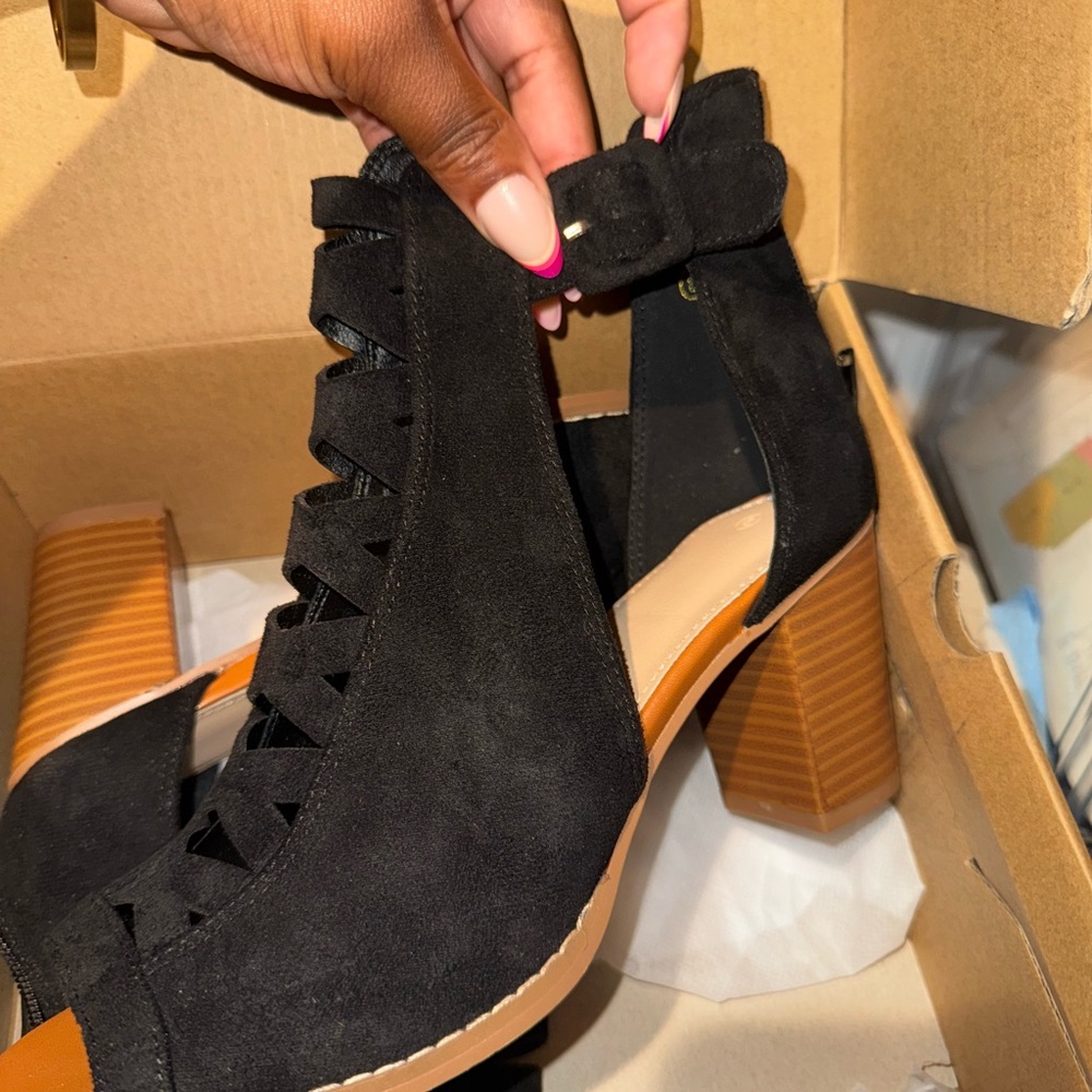 Source Unknown Black Suede Heeled Boots - image 2